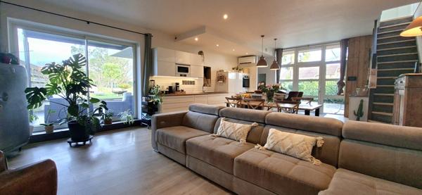 Rivière-Saas-et-Gourby (40180) En Exclusivité, PROPRIETE DE CARACTERE sans aucun travaux, prête à emménager.