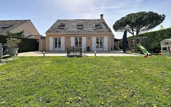 Maison à vendre    5 pièces • 145 m2 Ozoir-la-Ferrière