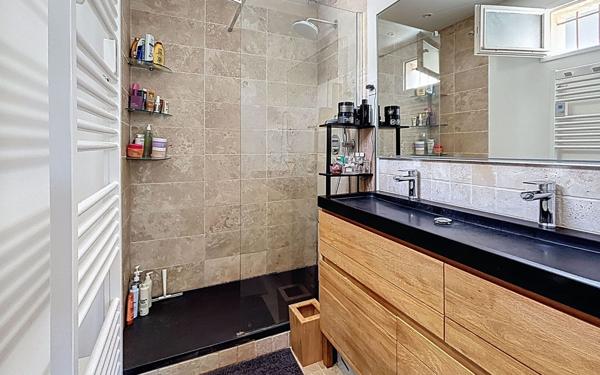 Maison à vendre    5 pièces • 145 m2 Ozoir-la-Ferrière