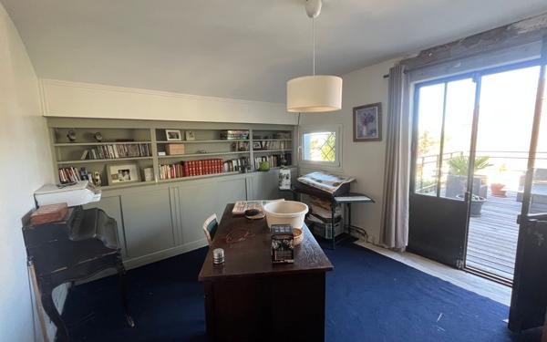 Appartement à louer    5 pièces •  Condé-Sainte-Libiaire