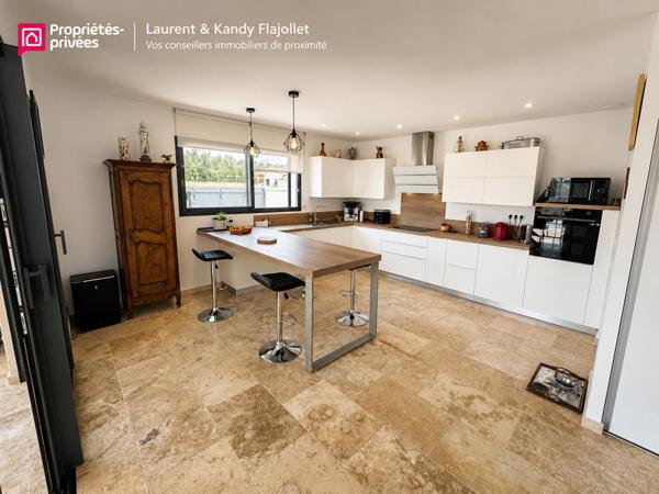 Maison neuve T3 de plain-pied - Double séjour - Piscine  - Garage // SOLARO 20240 - Haute Corse 2B - FRANCE