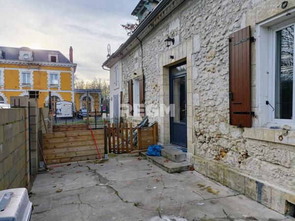 Neuvic (24190) Maison d'habitation 12 Pièces 187m2 avec dépendances