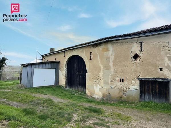 Maison Saint Martin Petit 4 pièces avec grange attenante