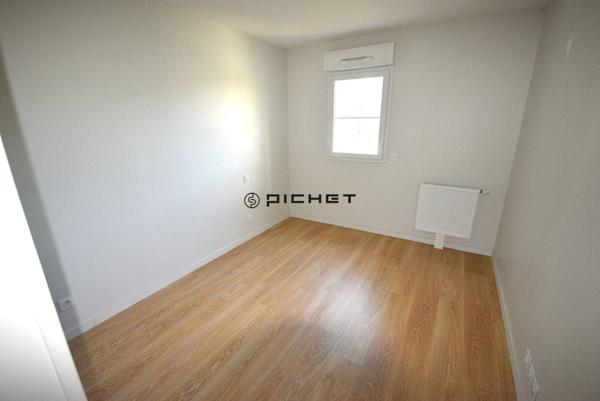Appartement 3 pièces 69 m² LA ROCHELLE - 17000