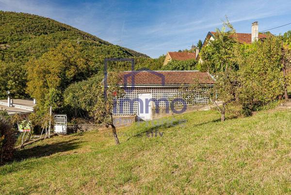 Maison 5 pièces                                        - 38220 Vizille Réf : 21792