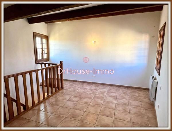 Immeuble à vendre 16 pièces de 384 m²