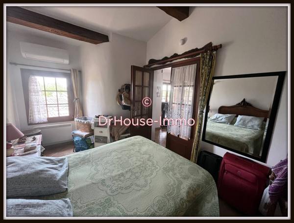 Immeuble à vendre 16 pièces de 384 m²