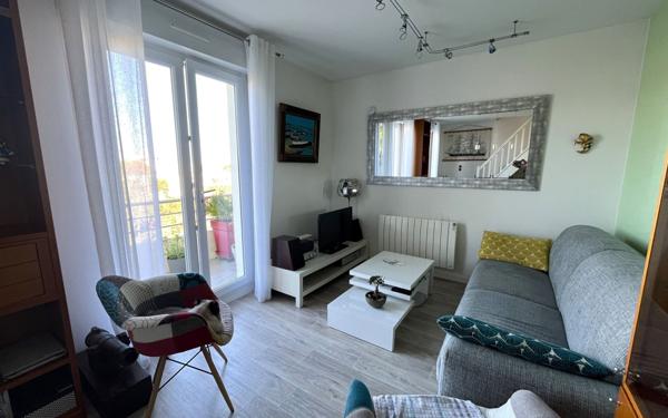 Appartement à vendre    3 pièces • 72 m2 La Rochelle