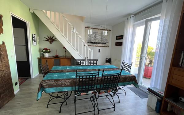 Appartement à vendre    3 pièces • 72 m2 La Rochelle
