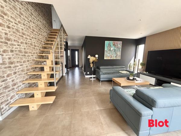 Maison 5 pièce(s)