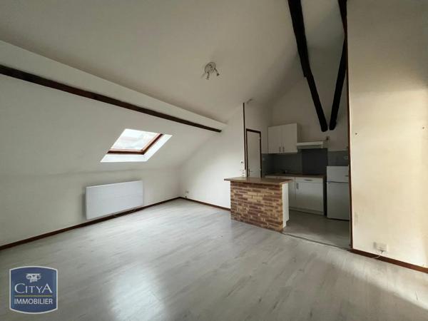 Appartement à louer 2 pièces 27.77m² Reims (51100)