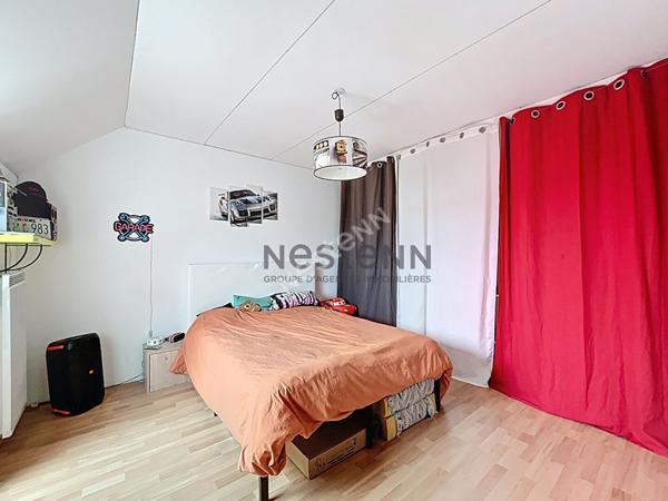 Vente maison de 117m², 4 chambres, 2 garages, sur un terrain de plus de 600m² à Chateauneuf-sur-Sarthe