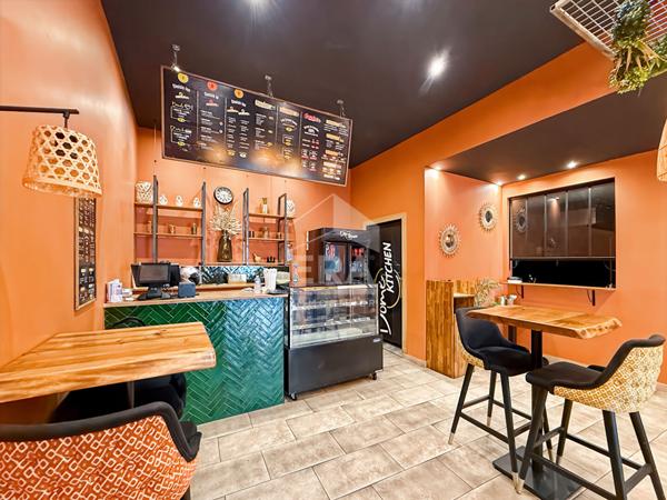 Fonds de commerce - Restauration Rapide - 62 M2 - Secteur ST Just