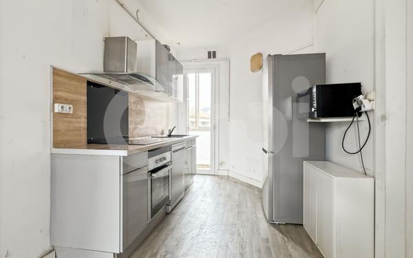 Appartement à vendre    4 pièces • 69 m2 Toulon