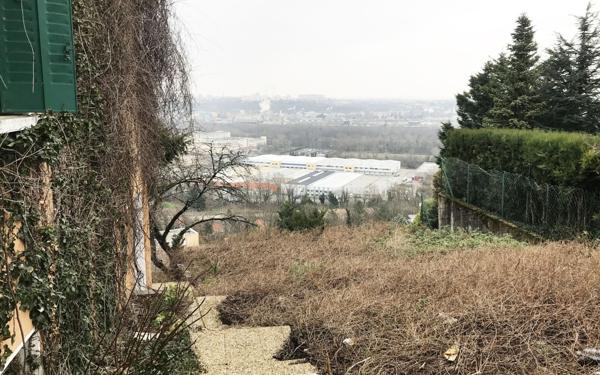 Maison à vendre    5 pièces • 90 m2 Irigny
