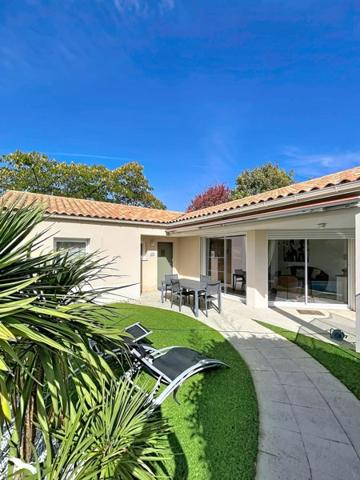 Maison à vendre 387 000 € Les Sables-d'Olonne 4 p 75,6 m² DPE D