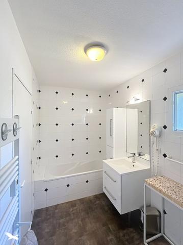 Maison à vendre 387 000 € Les Sables-d'Olonne 4 p 75,6 m² DPE D