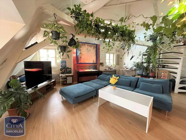 Appartement à louer 4 pièces 100.67m²