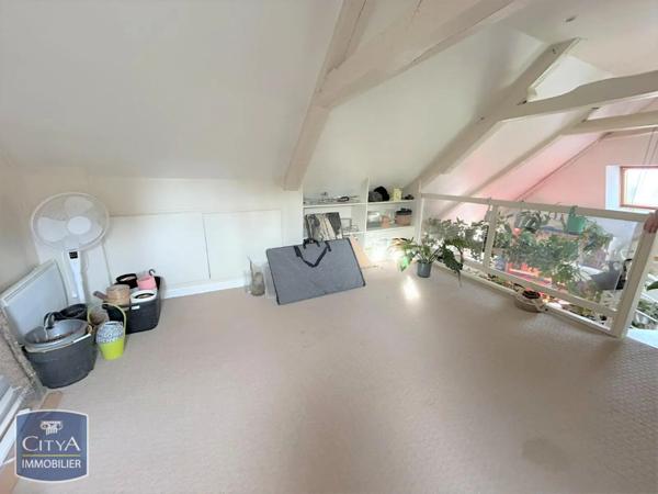 Appartement à louer 4 pièces 100.67m²