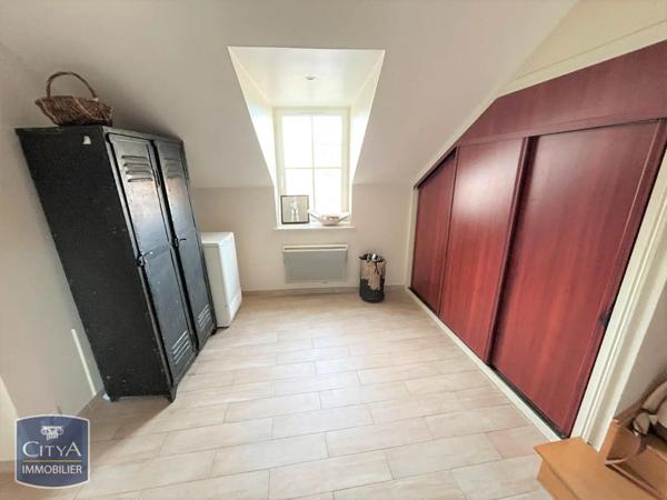 Appartement à louer 4 pièces 100.67m²