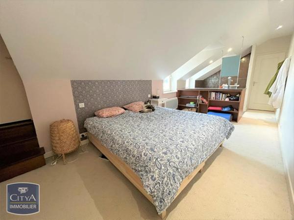 Appartement à louer 4 pièces 100.67m²