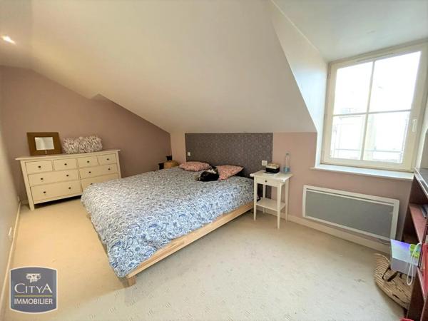 Appartement à louer 4 pièces 100.67m²