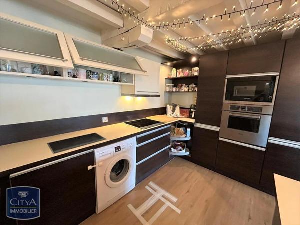 Appartement à louer 4 pièces 100.67m²