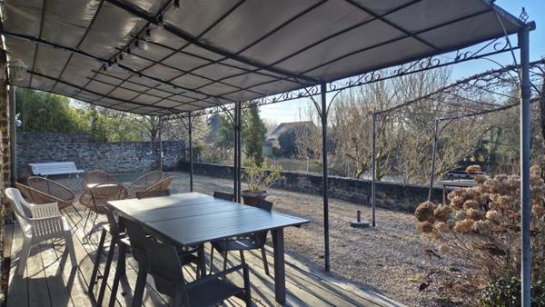 Maison à vendre |  Uzerche |  16 pièces | 386 m²