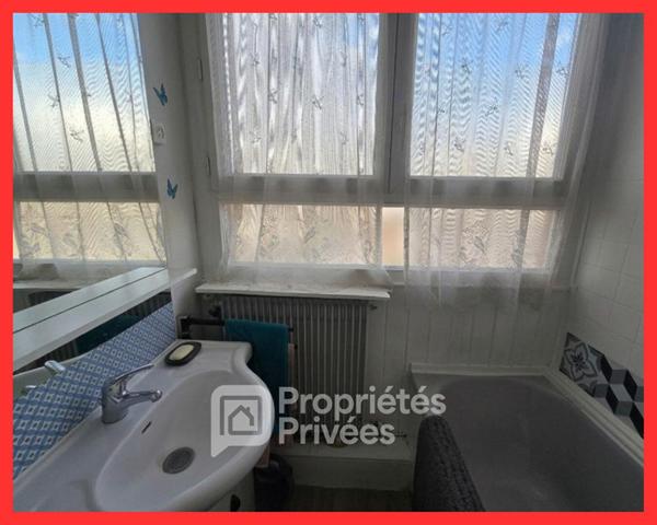 93350 LE BOURGET - Appartement 3 pièces 54.70 m²- 2 Chambres - 2 Balcons - Stationnement libre en extérieur