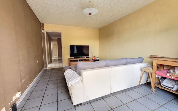 Appartement à vendre    3 pièces • 69,44 m2 Pau