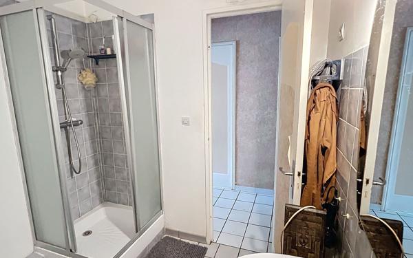 Appartement à vendre    3 pièces • 69,44 m2 Pau