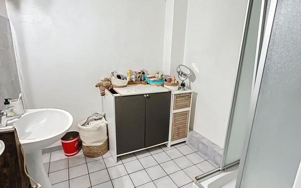 Appartement à vendre    3 pièces • 69,44 m2 Pau