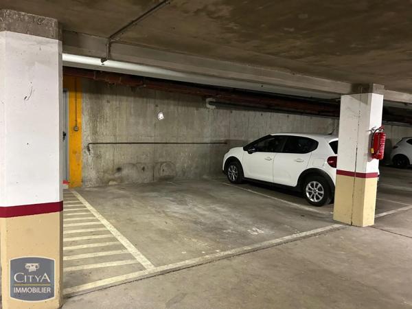 Parking à louer Orléans (45000)