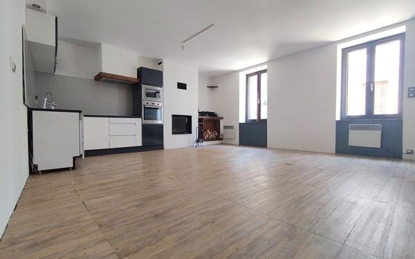 Maison à vendre    4 pièces • 96,47 m2 Espalion