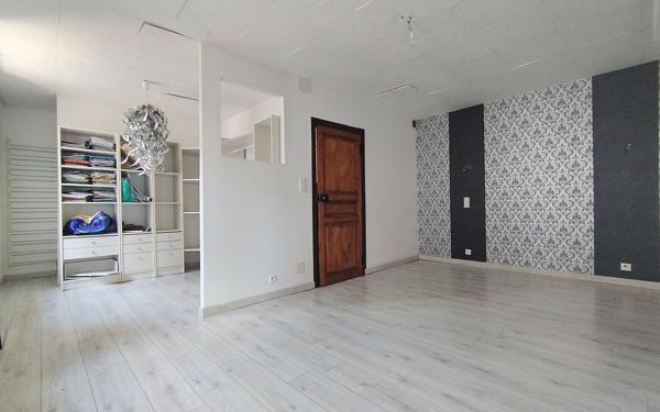 Maison à vendre    4 pièces • 96,47 m2 Espalion