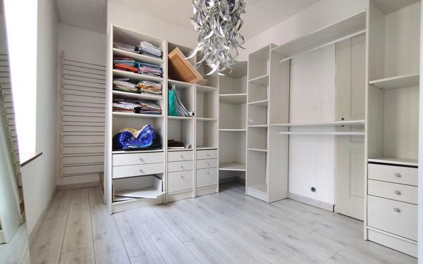 Maison à vendre    4 pièces • 96,47 m2 Espalion