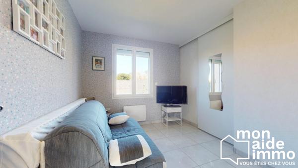 Jolie maison individuelle 3 chambres+ bureau, garage, jardin