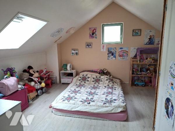 Maison isolée, IVOY-LE-PRE