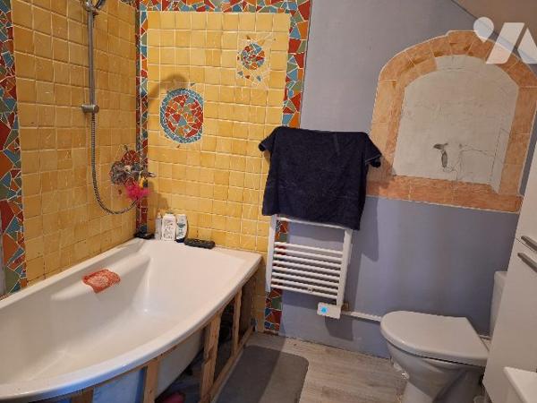 Maison isolée, IVOY-LE-PRE