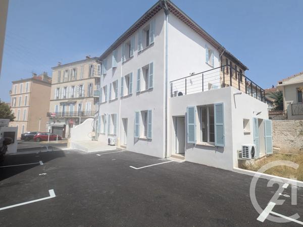 Appartement Studio à vendre  1 pièce - 27,32 m 2   TOULON  - 83