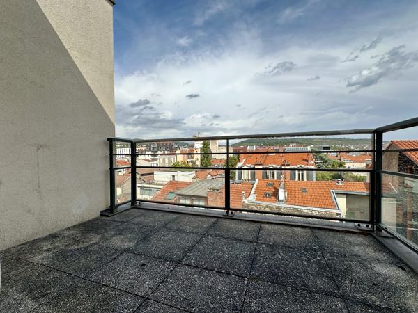 Quartier Blatin Studio clefs en main - Clermont-Province