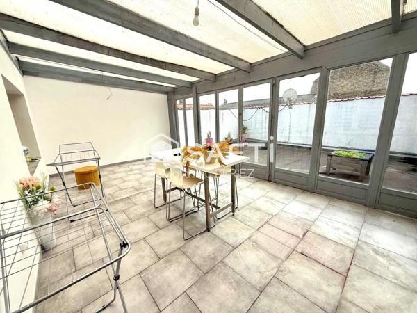 ENSEMBLE MURS COMMERCIAUX +  LOGEMENT TOTAL 550 M²
