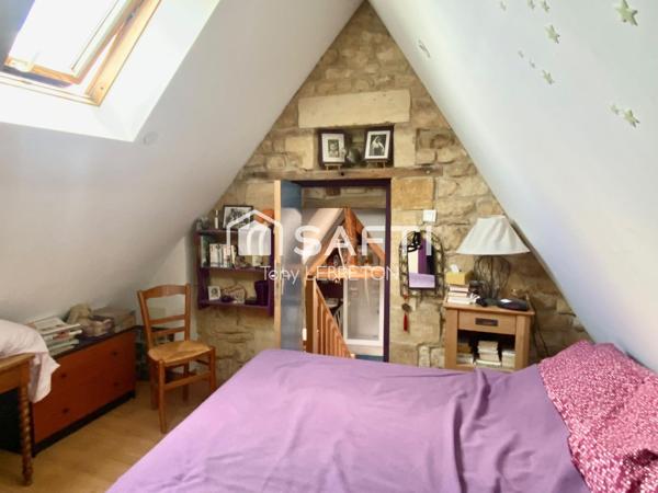 Maison clos de murs