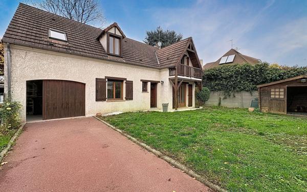 Maison à vendre    6 pièces •  Viry-Châtillon