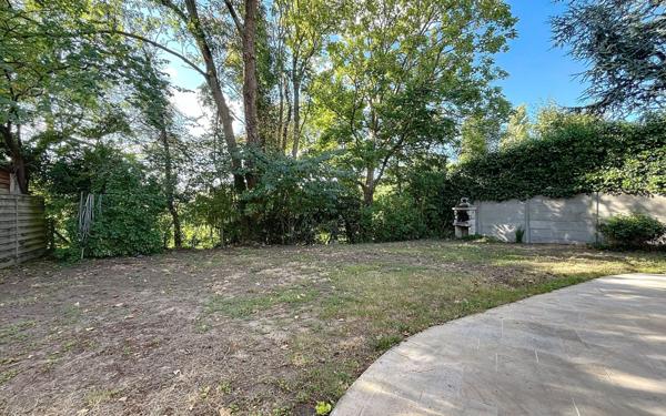 Maison à vendre    6 pièces •  Viry-Châtillon