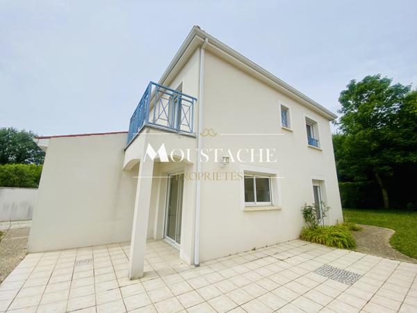 BELLE MAISON/VILLA - 500M COMMERCES DU CENTRE-VILLE & PROCHE PLAGE -