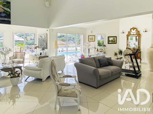 Maison à vendre 7 pièces 252 m² La Fouillouse