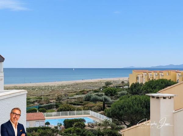 Appartement avec loggia vue mer et parking privé