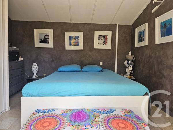 Maison à vendre  5 pièces - 137,77 m 2   SIX FOURS LES PLAGES  - 83
