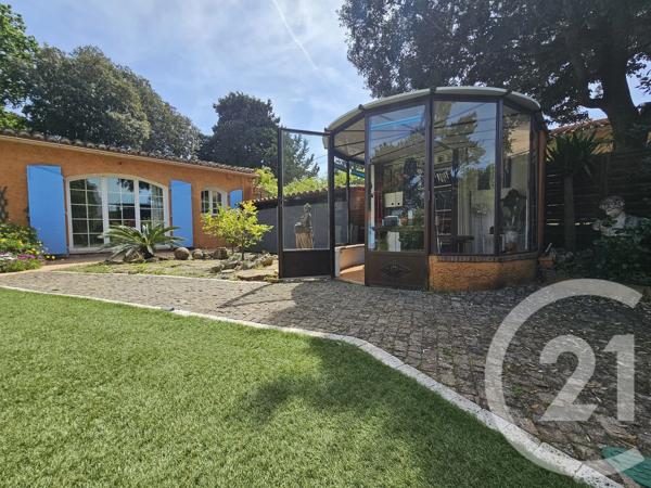 Maison à vendre  5 pièces - 137,77 m 2   SIX FOURS LES PLAGES  - 83